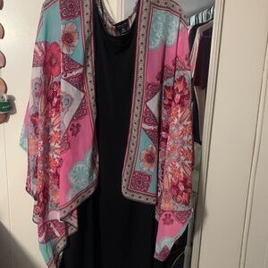 Floral  with Black Dress woman 18 W arm to arm 24x40 long waist